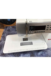 BERNINA Slide on Table